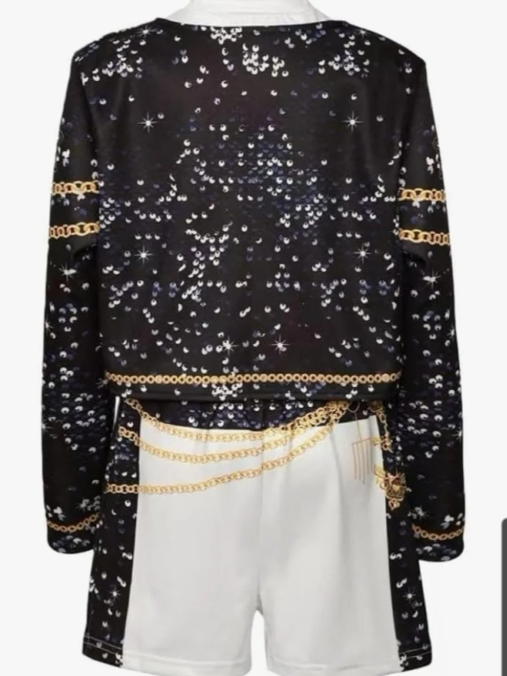 Girls Popular  Dance/ Singer Costume Fits 4 -5 Year Olds.